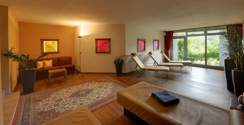 Marini'S Giardino Hotel Tirolo Zewnętrze zdjęcie